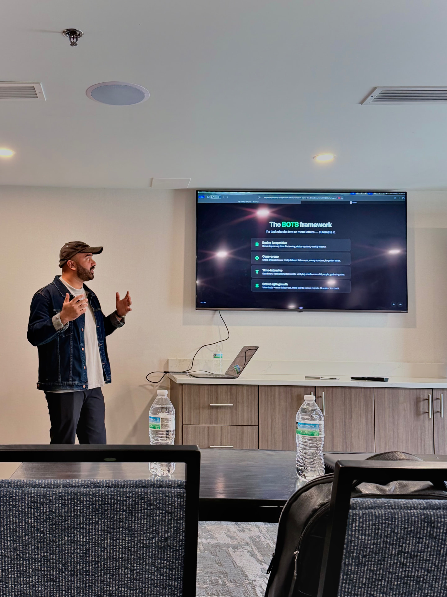 Presenting the BOTS automation framework on screen